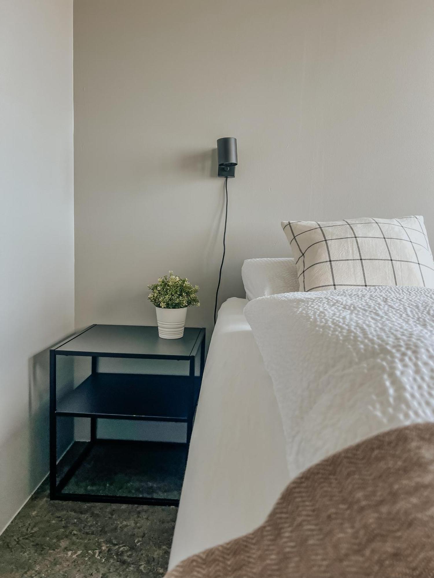 Guesthouse Reynir Vík Екстериор снимка